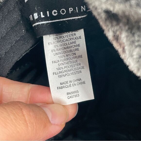 ~Public Opinion Men's Grey Faux Fur Detail Trapper Hat & Glove Set NEW - Picture 6 of 10